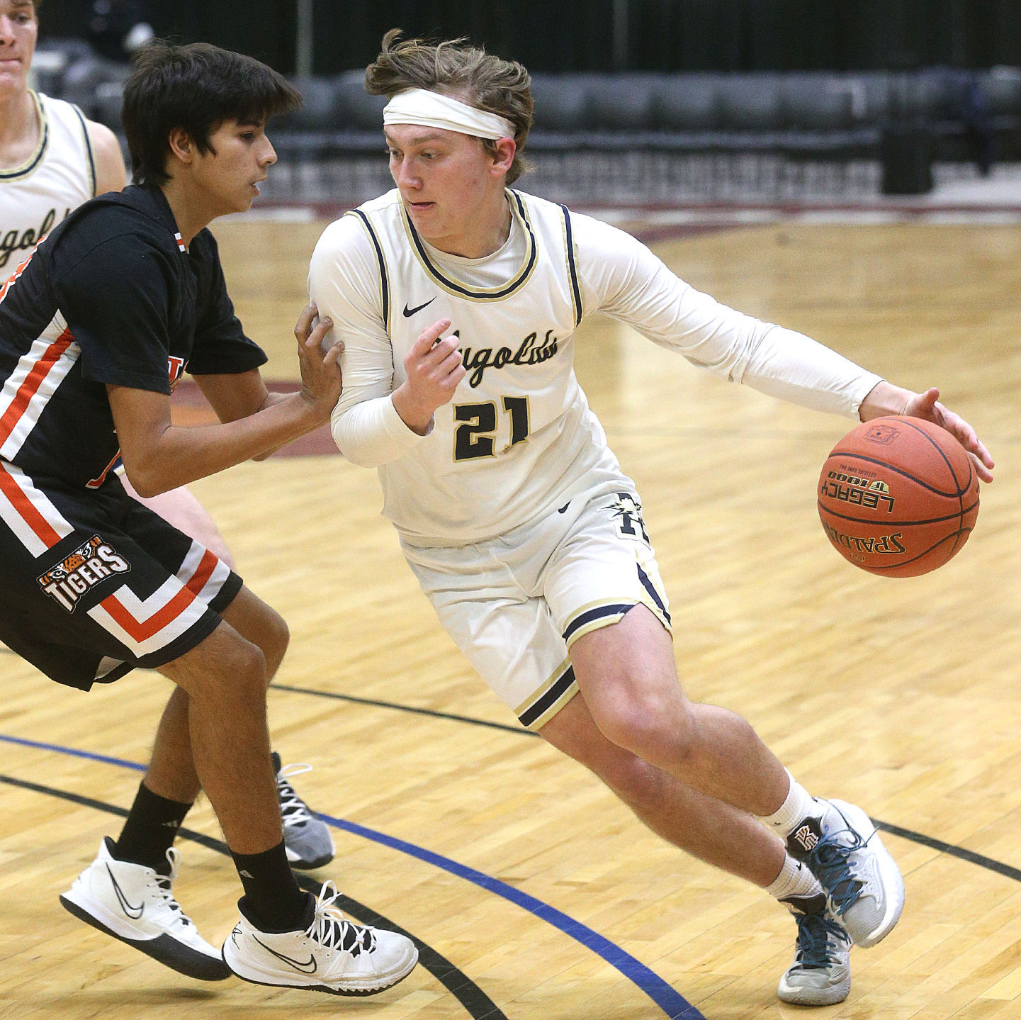 January 14: Black River Falls vs Aquinas